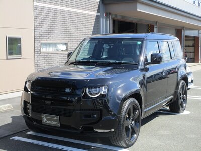 LAND ROVER DEFENDER - 7