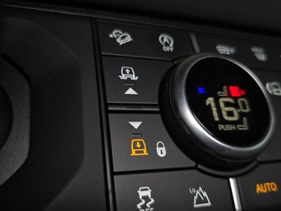 صورة مصغرة 22 لـ 2020 LAND Rover DEFENDER