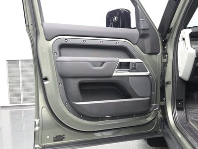 صورة مصغرة 14 لـ 2020 LAND Rover DEFENDER
