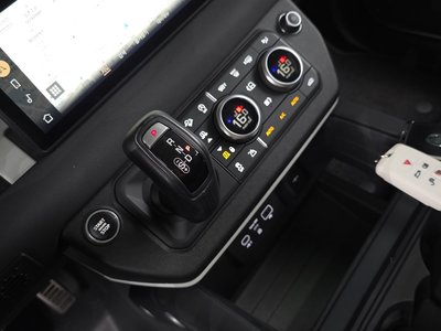 صورة مصغرة 12 لـ 2020 LAND Rover DEFENDER