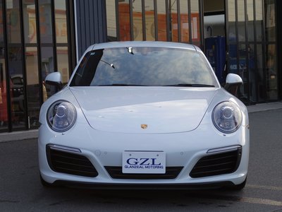 PORSCHE 911 - 9