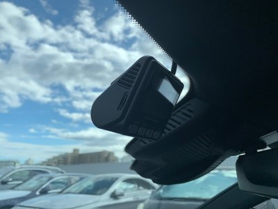 MERCEDES-BENZ E-CLASS - 3