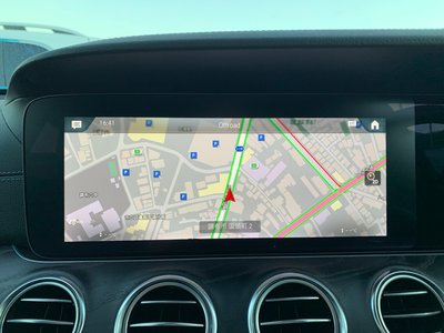 MERCEDES-BENZ E-CLASS - 7