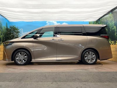 2026 Toyota ALPHARD thumbnail 34