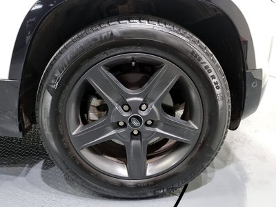 LAND ROVER DEFENDER - 6