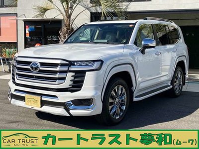 TOYOTA LAND CRUISER 300