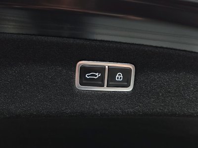 2023 Genesis G90 (RS4) thumbnail 19