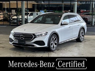 MERCEDES-BENZ E-CLASS - 1