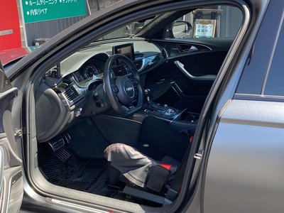 2017 AUDI RS6 AVANT — миниатюра 13