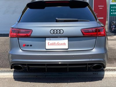 2017 AUDI RS6 AVANT — миниатюра 12