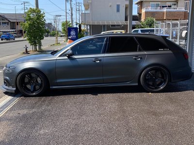 2017 AUDI RS6 AVANT — миниатюра 11