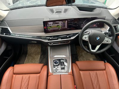 BMW X7 - 6