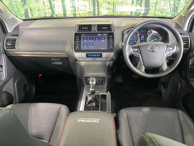 TOYOTA LAND CRUISER - 2