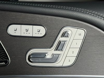 2022 Mercedes-BENZ GLS thumbnail 16