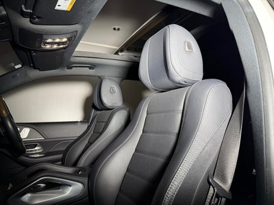 2022 Mercedes-BENZ GLS thumbnail 22