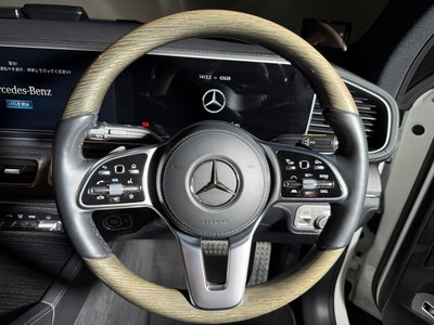 2022 Mercedes-BENZ GLS thumbnail 30