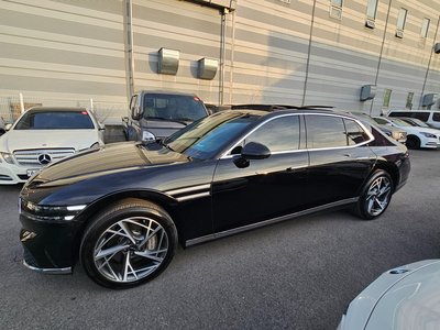 2022 Genesis G90 (RS4) photo 4