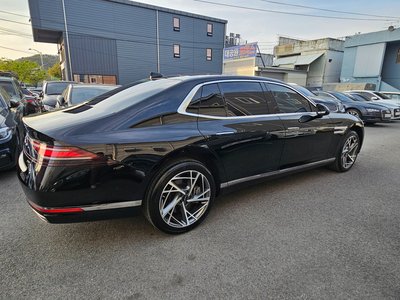 2022 Genesis G90 (RS4) photo 6