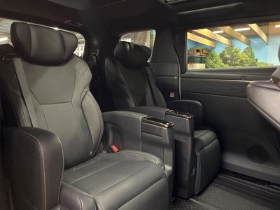 TOYOTA VELLFIRE - 10