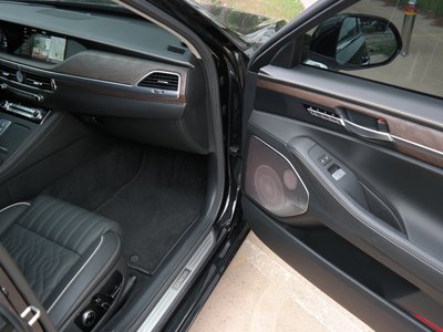 2021 Genesis G90 — миниатюра 13