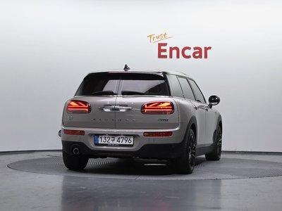 MINI COOPER CLUBMAN - 4