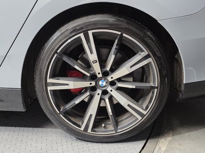BMW 5 SERIES - 8