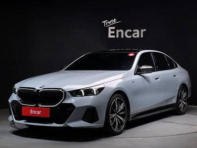 BMW 5 SERIES - 1