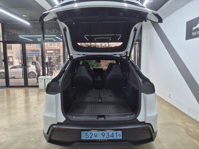 2026 Tesla MODEL Y 缩略图 13