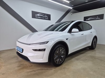 2026 Tesla MODEL Y — фото 1