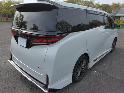 TOYOTA VELLFIRE - 10