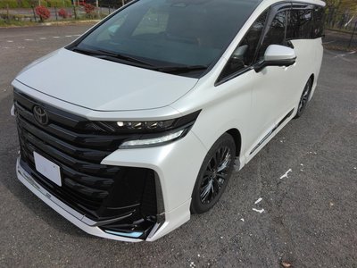 TOYOTA VELLFIRE - 4