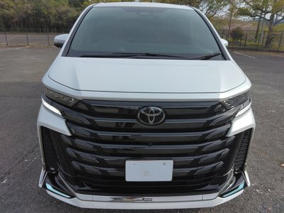 TOYOTA VELLFIRE - 3