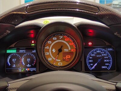 FERRARI PORTOFINO - 4