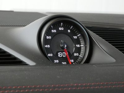 PORSCHE CAYENNE - 9