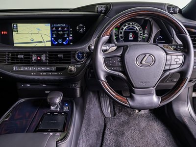2019 Lexus LS 缩略图 38