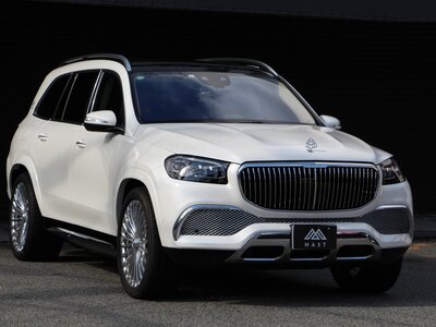 MERCEDES-BENZ GLS MAYBACH 2023 thumbnail 4