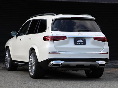 MERCEDES-BENZ GLS MAYBACH 2023 thumbnail 7