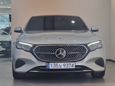 MERCEDES-BENZ E-CLASS - 2