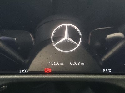 MERCEDES-BENZ E-CLASS - 8