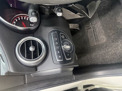 MERCEDES-BENZ C-CLASS - 9