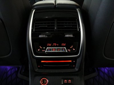 2020 BMW X7 缩略图 52