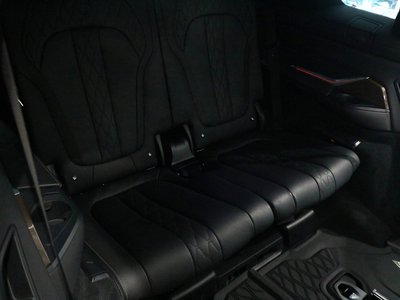 2020 BMW X7 缩略图 34