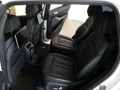 2020 BMW X7 缩略图 19