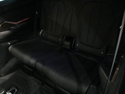 2020 BMW X7 缩略图 35