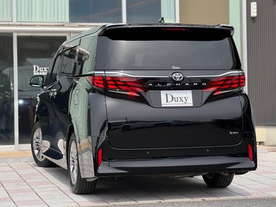 TOYOTA ALPHARD - 8