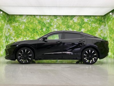 صورة 2 لـ 2022 Toyota CROWN CROSSOVER