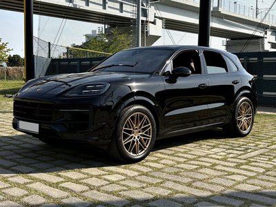 PORSCHE CAYENNE - 3