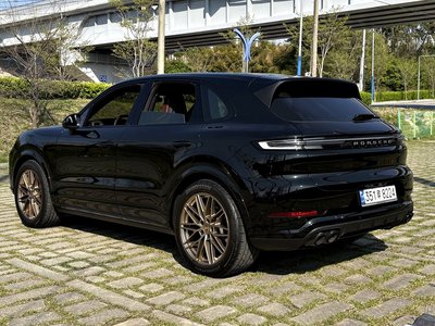 PORSCHE CAYENNE - 7