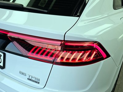 2022 AUDI Q8 — миниатюра 12