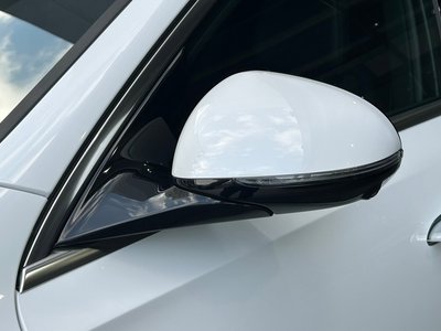 MERCEDES-BENZ E-CLASS - 10